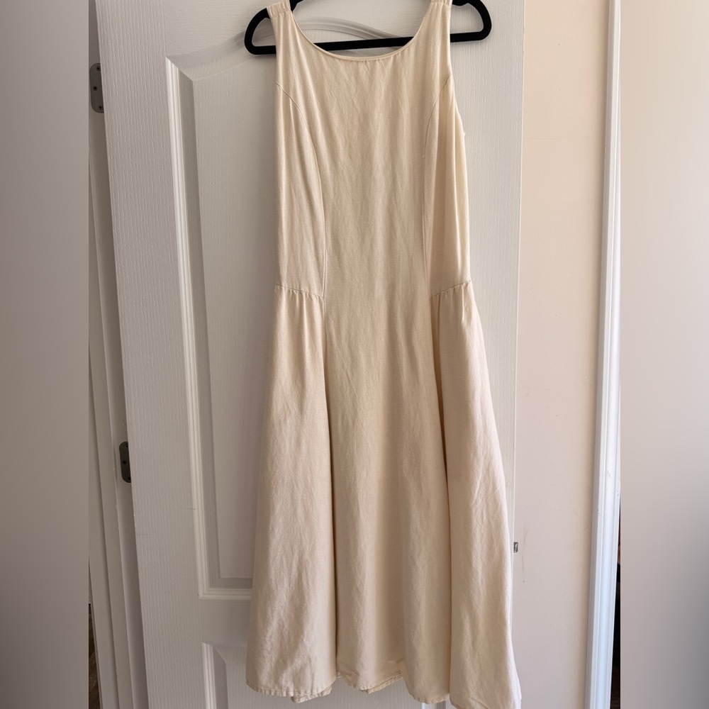 Sleeveless Cream Midi Dress